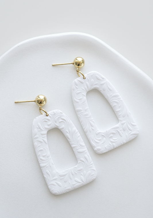 SHANGHAI white polymer clay dangle earring, romantic boho jewelry, floral texture, bridal earrings, gold plated stainless steel, handcrafted 